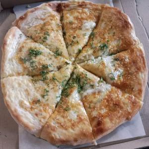 Осетинский пирог с картошкой, аджикой и сыром 800гр